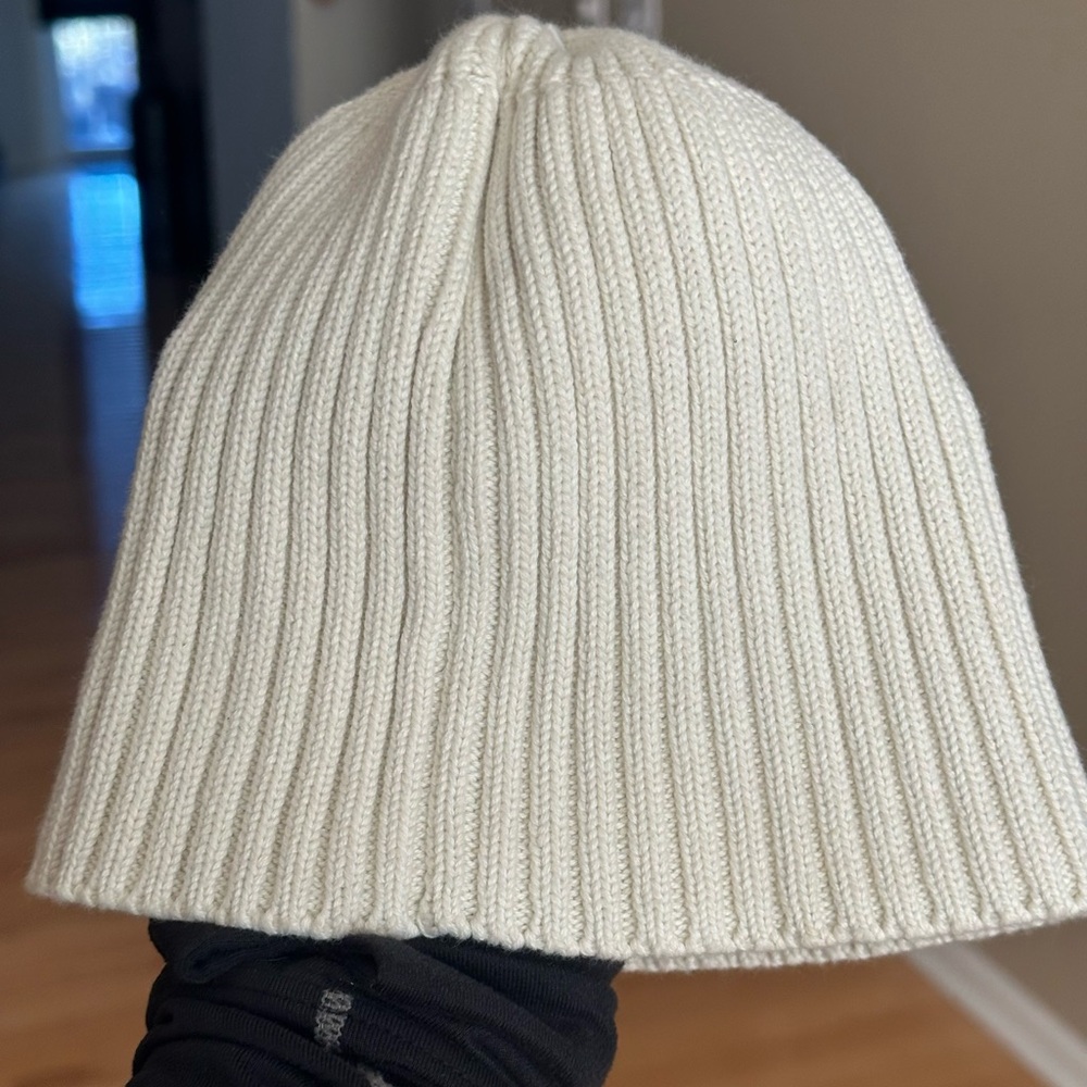 ribbed cotton beanie · cream · one size